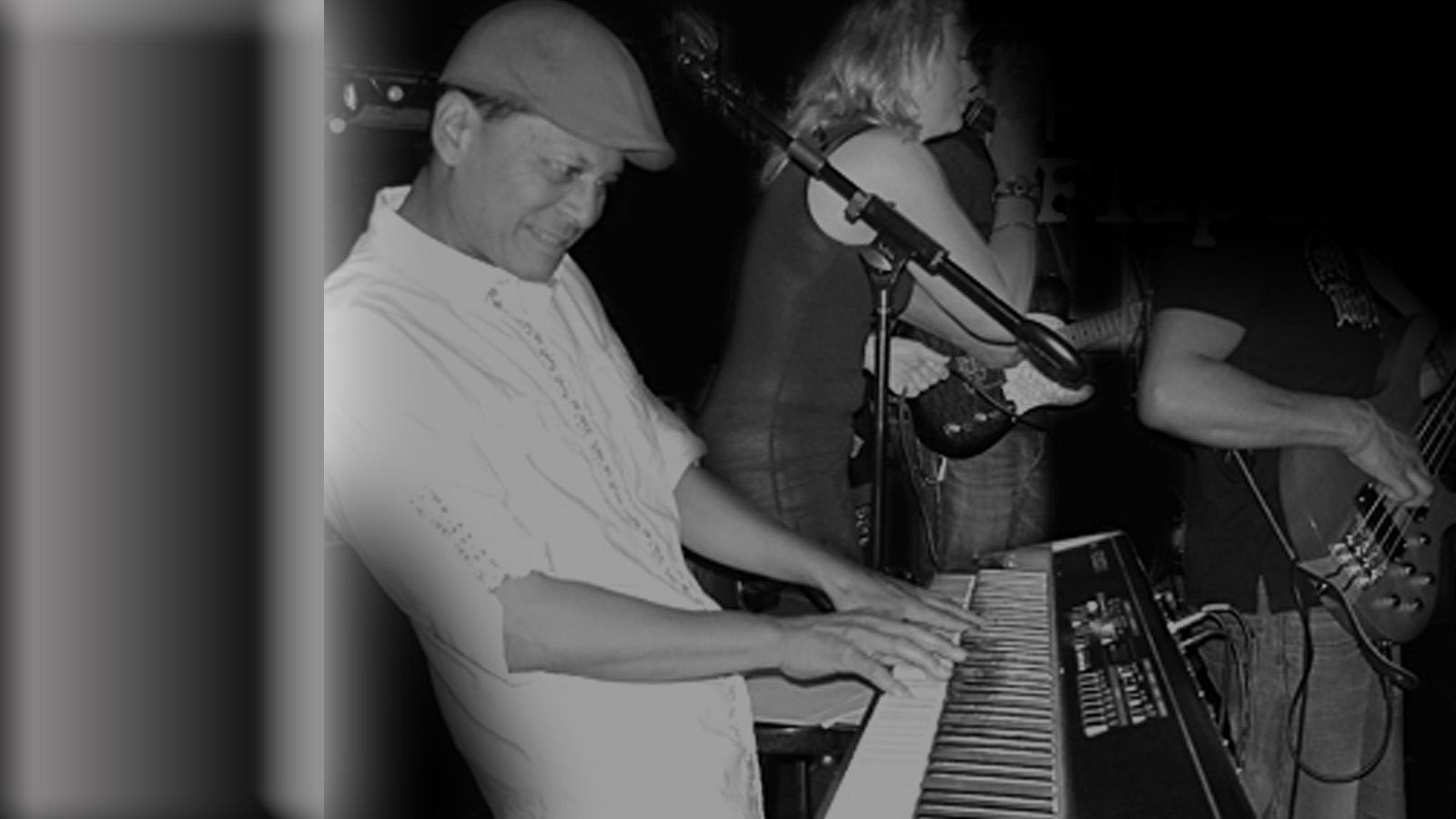 Rollo Walian - keyboards